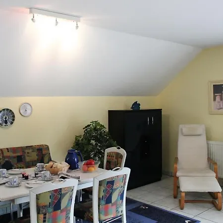 Steiluferring 10 Apartment